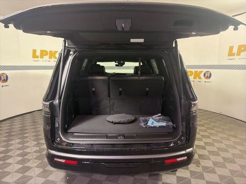 New 2026 Jeep Grand Wagoneer Limited w/ Premium Group II AWD/4WD image 34