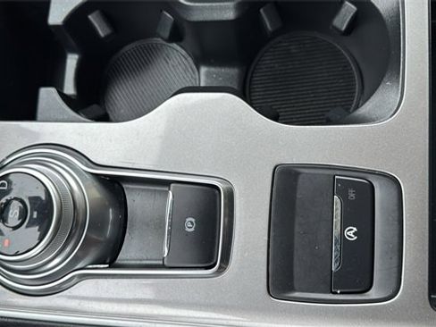 Certified 2024 Ford Edge SEL w/ Convenience Package image 25