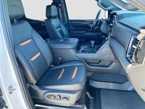 Used 2022 GMC Sierra 1500 AT4 w/ AT4 Preferred Package image 31