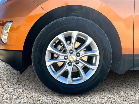 Used 2018 Chevrolet Equinox LT image 9