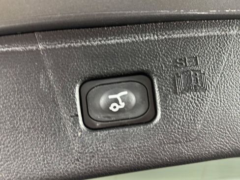 Used 2023 Ford Edge SEL w/ Convenience Package AWD/4WD image 25