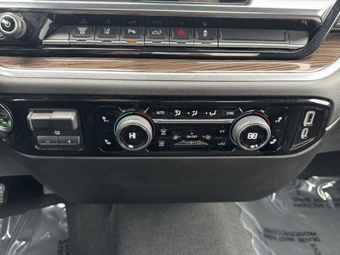 Certified 2024 Chevrolet Silverado 3500 LT w/ Convenience Package image 8