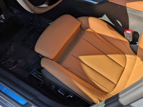 New 2026 BMW 330i Sedan w/ Premium Package image 4