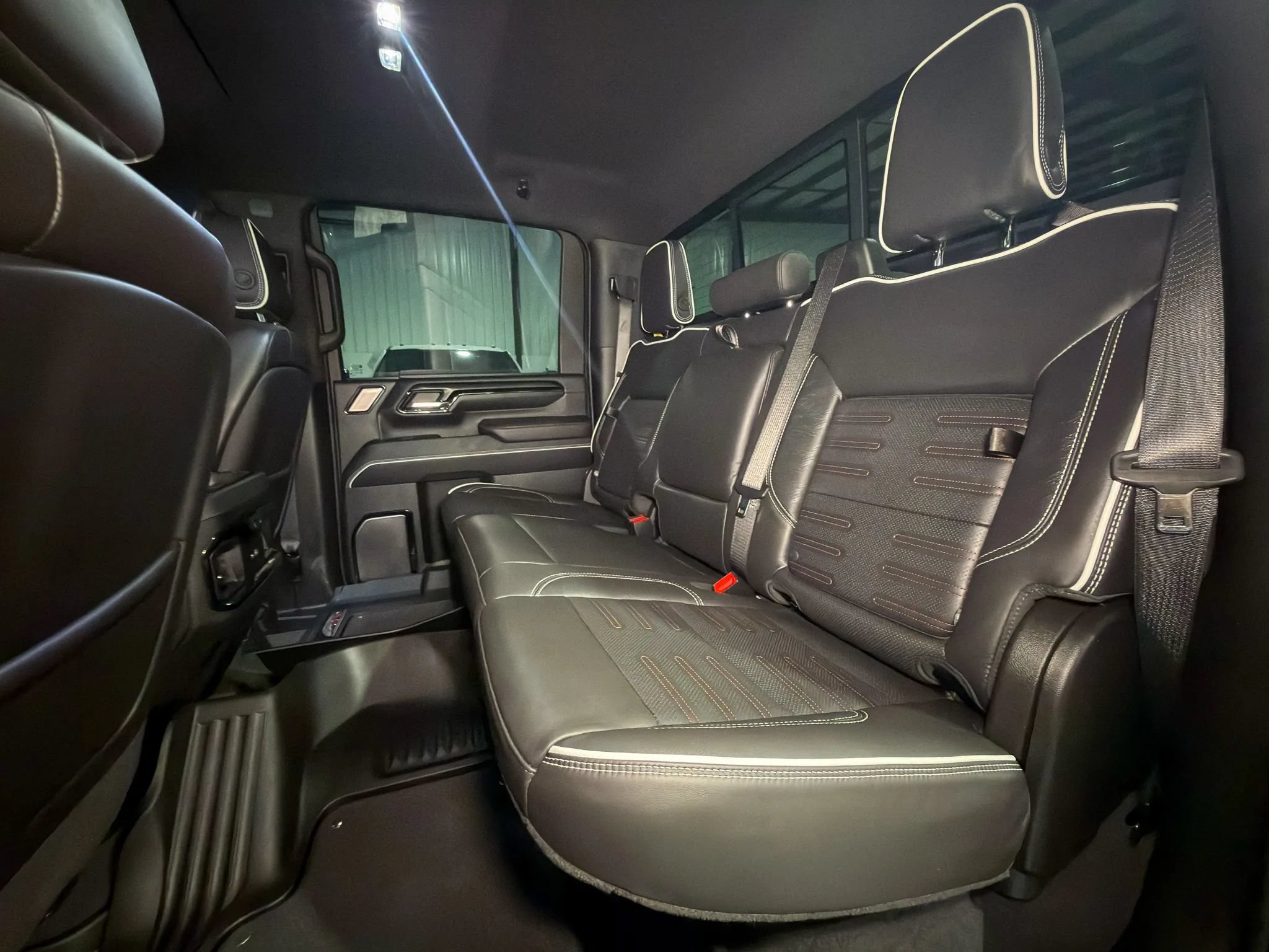 Used 2026 GMC Sierra 2500 AT4X AWD/4WD image 11