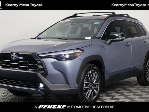 Used 2026 Toyota Corolla Cross XLE w/ Convenience Package AWD/4WD image 1