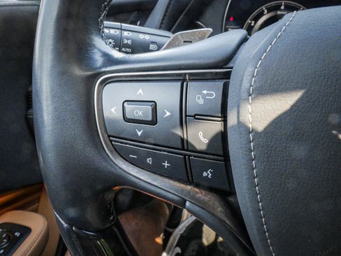 Used 2023 Lexus LS 500 AWD w/ Interior Upgrade Package image 19