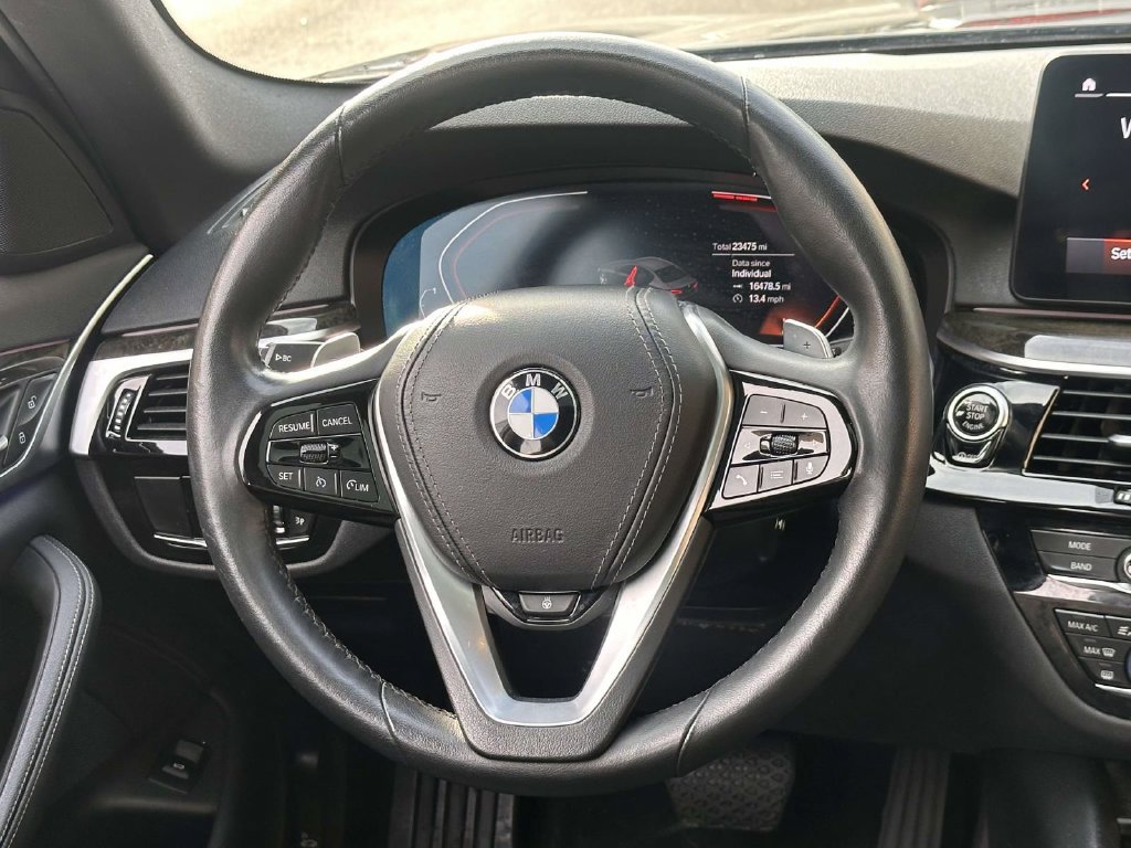 Used 2023 BMW 530i xDrive w/ Convenience Package AWD/4WD image 19