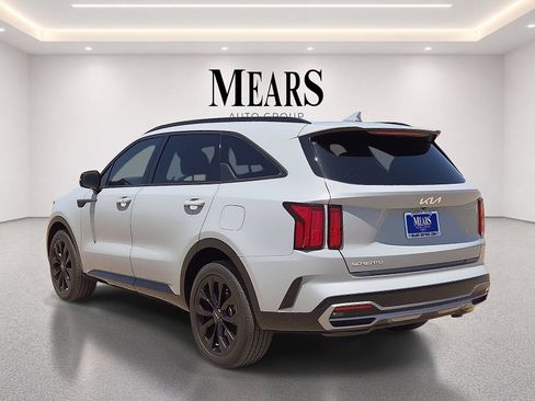 Used 2023 Kia Sorento SX FWD image 3