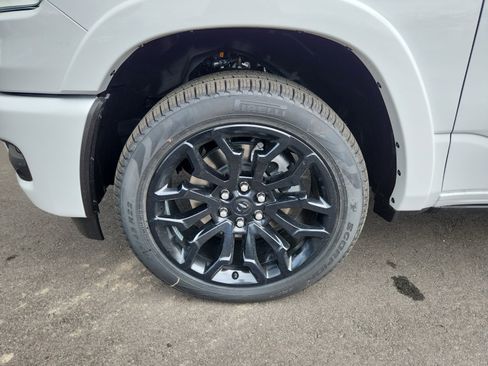 New 2025 RAM 1500 Limited image 26