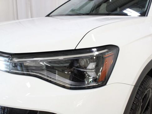 Used 2025 Volkswagen Taos SEL w/ Black Wheel Plus Package AWD/4WD image 34