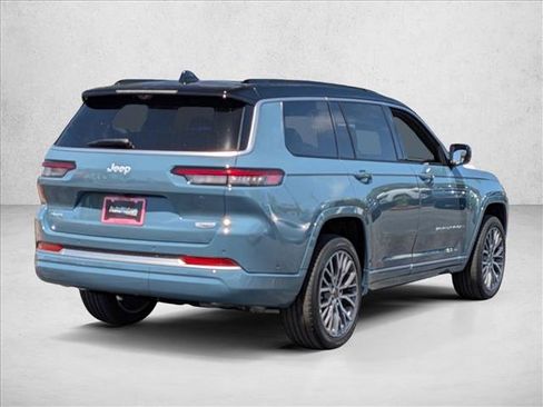 New 2026 Jeep Grand Cherokee L Summit AWD/4WD image 2