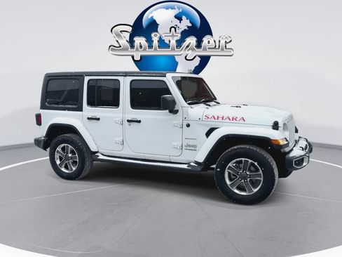 Used 2021 Jeep Wrangler Unlimited Sahara AWD/4WD image 2