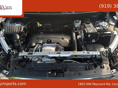 Used 2018 GMC Terrain Denali w/ Advanced Safety Package AWD/4WD image 29
