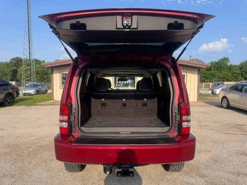 Used 2012 Jeep Liberty Sport AWD/4WD image 17