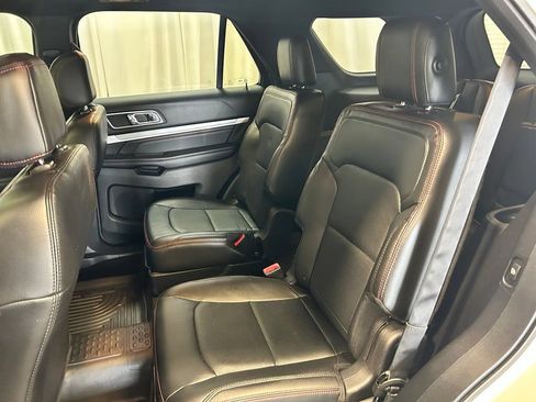 Used 2016 Ford Explorer Sport AWD/4WD image 20