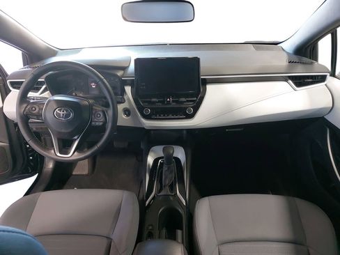 Used 2024 Toyota Corolla SE FWD image 9
