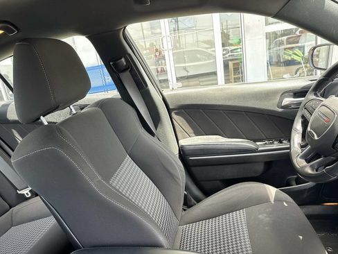 Used 2022 Dodge Charger R/T RWD image 10