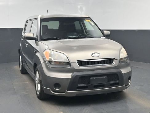 Used 2011 Kia Soul + image 21