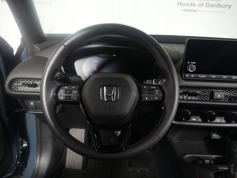 Used 2024 Honda HR-V Sport image 17