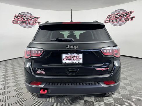 Used 2018 Jeep Compass Trailhawk w/ Leather Interior Group image 6