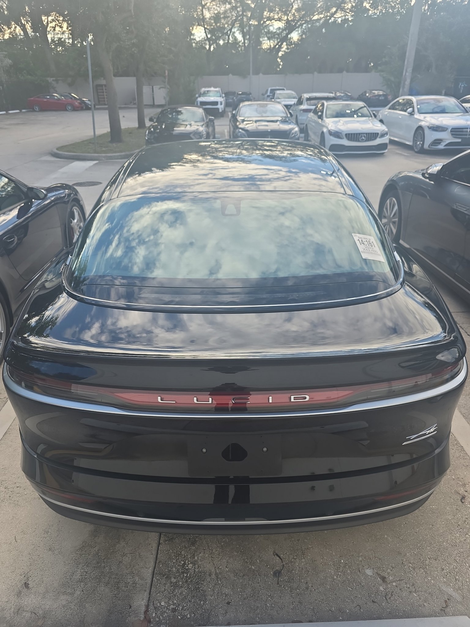 Used 2023 Lucid Air Touring AWD/4WD image 3