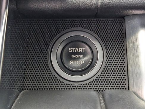 Used 2018 Land Rover Range Rover Supercharged image 28