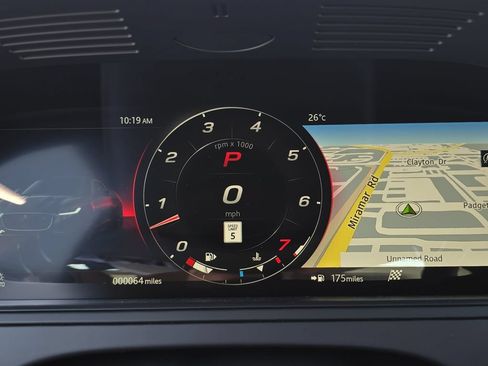 Used 2024 Jaguar F-TYPE Coupe AWD image 17