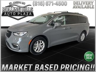 Used 2022 Chrysler Pacifica Touring-L 360° Tour