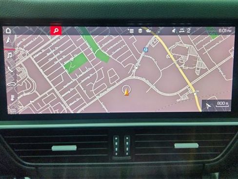 Used 2021 Porsche Cayenne Base image 43