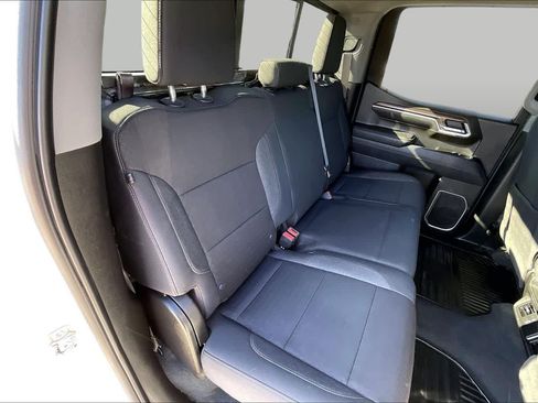 Certified 2025 Chevrolet Silverado 1500 LT w/ Safety Package AWD/4WD image 19