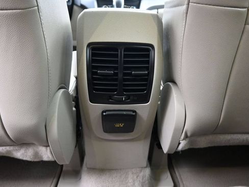 Used 2016 Ford Escape SE w/ SE Chrome Package AWD/4WD image 31