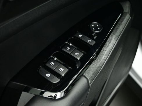 Certified 2023 Kia Sportage EX image 21