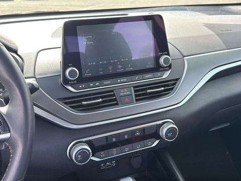 Used 2023 Nissan Altima 2.5 SR image 15