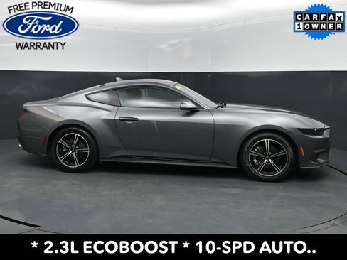 Used 2025 Ford Mustang Coupe RWD image 26