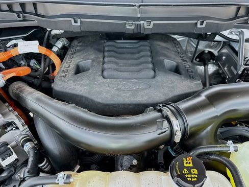 Used 2023 Ford F150 Lariat w/ Equipment Group 502A High AWD/4WD image 31