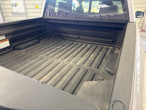 Used 2025 Honda Ridgeline RTL image 12