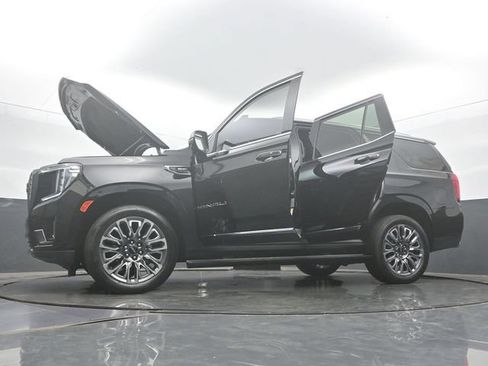 Used 2024 GMC Yukon Denali Ultimate AWD/4WD image 59