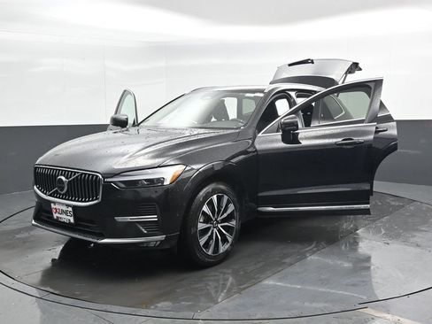 Used 2023 Volvo XC60 B5 Plus image 52