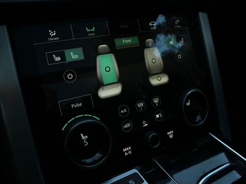 Used 2021 Land Rover Range Rover P525 Westminster Edition AWD/4WD image 30