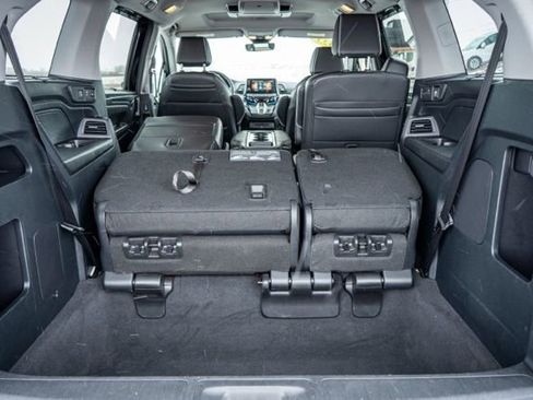 Used 2023 Honda Odyssey Elite image 17