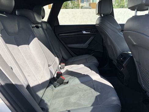 Used 2022 Audi SQ5 Premium image 35