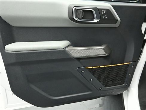 Certified 2023 Ford Bronco Badlands w/ Sasquatch Package image 20