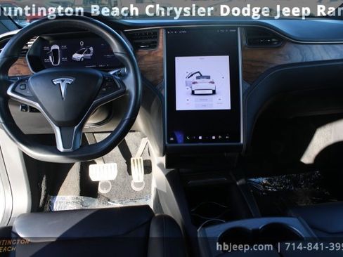 Used 2019 Tesla Model X Performance image 11