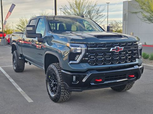 New 2026 Chevrolet Silverado 2500 ZR2 w/ LPO, Dark Essentials Package image 7