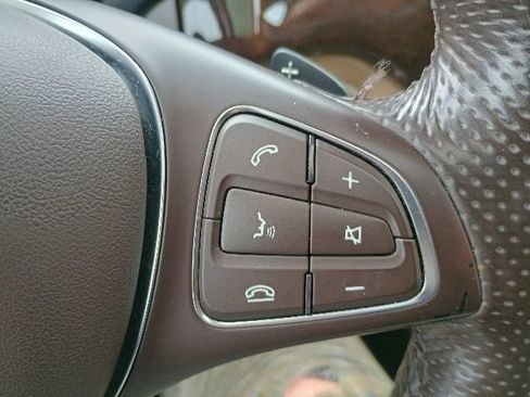 Used 2018 Mercedes-Benz GLE 350 4MATIC image 28