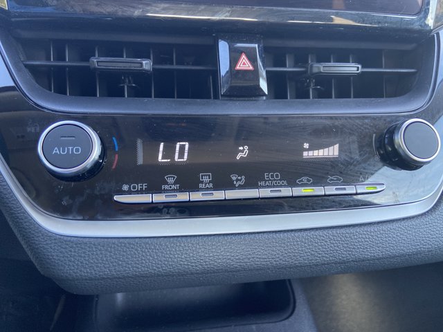 Used 2025 Toyota Corolla LE FWD image 45