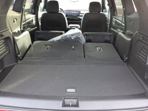 New 2026 Buick Enclave Avenir w/ Super Cruise Package image 16