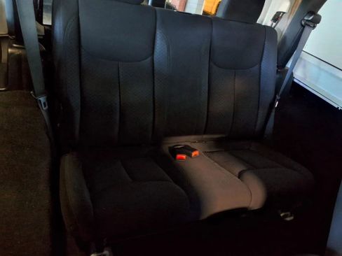 Used 2013 Jeep Wrangler Sport image 9