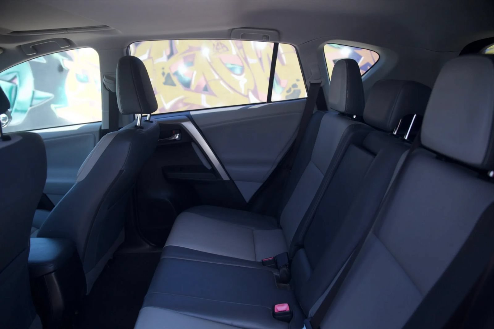 Used 2013 Toyota RAV4 Limited FWD image 15