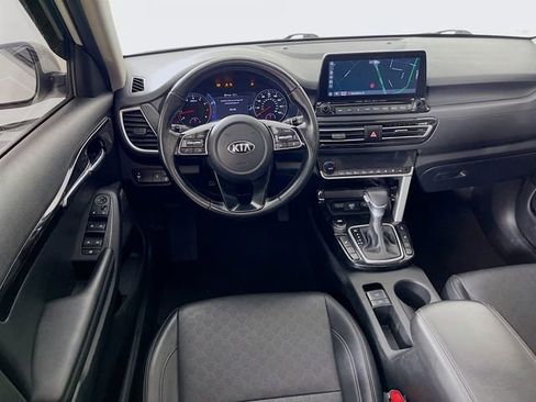 Used 2021 Kia Seltos SX w/ SX Sunroof Package AWD/4WD image 25
